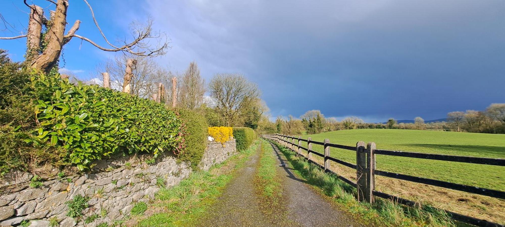 Glenboy Country Accommodation Oldcastle Exterior photo