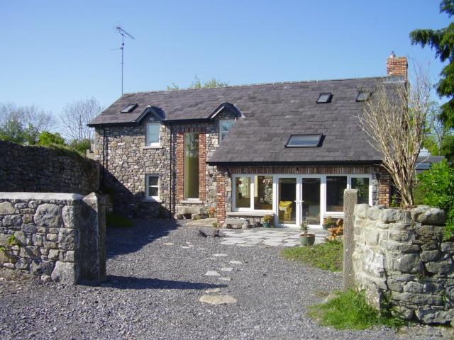 Glenboy Country Accommodation Oldcastle Exterior photo